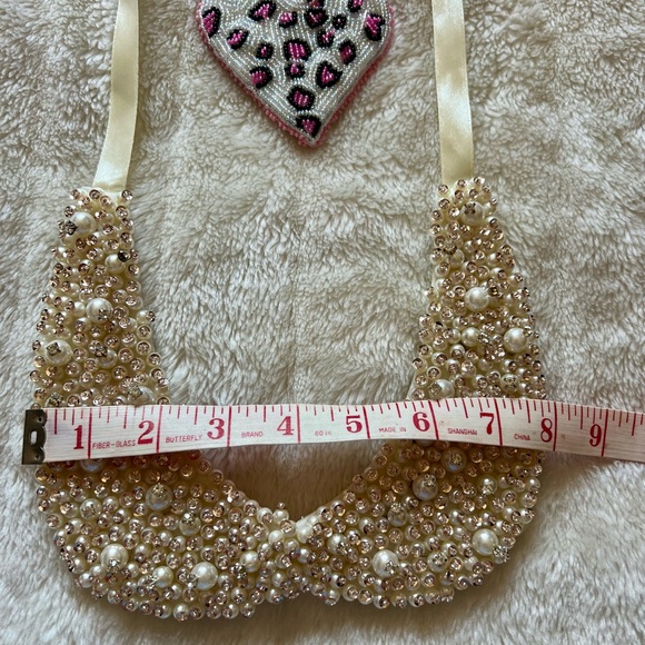 Ladies Detachable False Collar with Rhinestones and Faux Pearls - Picture 7 of 9